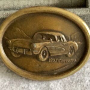 Corvette belt buckle.       E